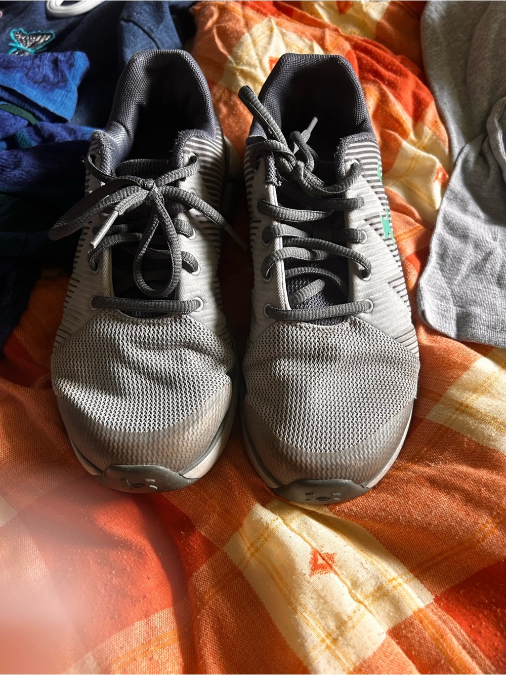 Under Armour Gray Mesh Running Shoes